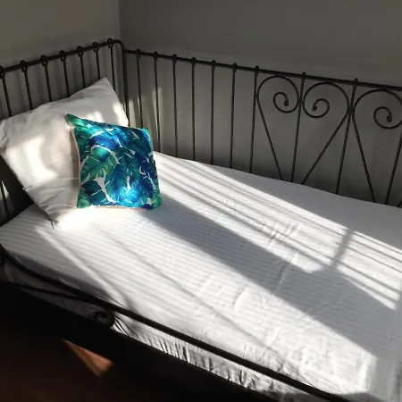 Cosy &clean Flat In Center: Feel Own