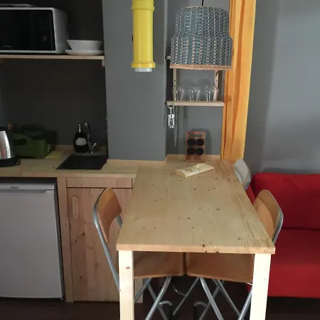 Διαμέρισμα Cosy &clean Flat In Center: Feel Own